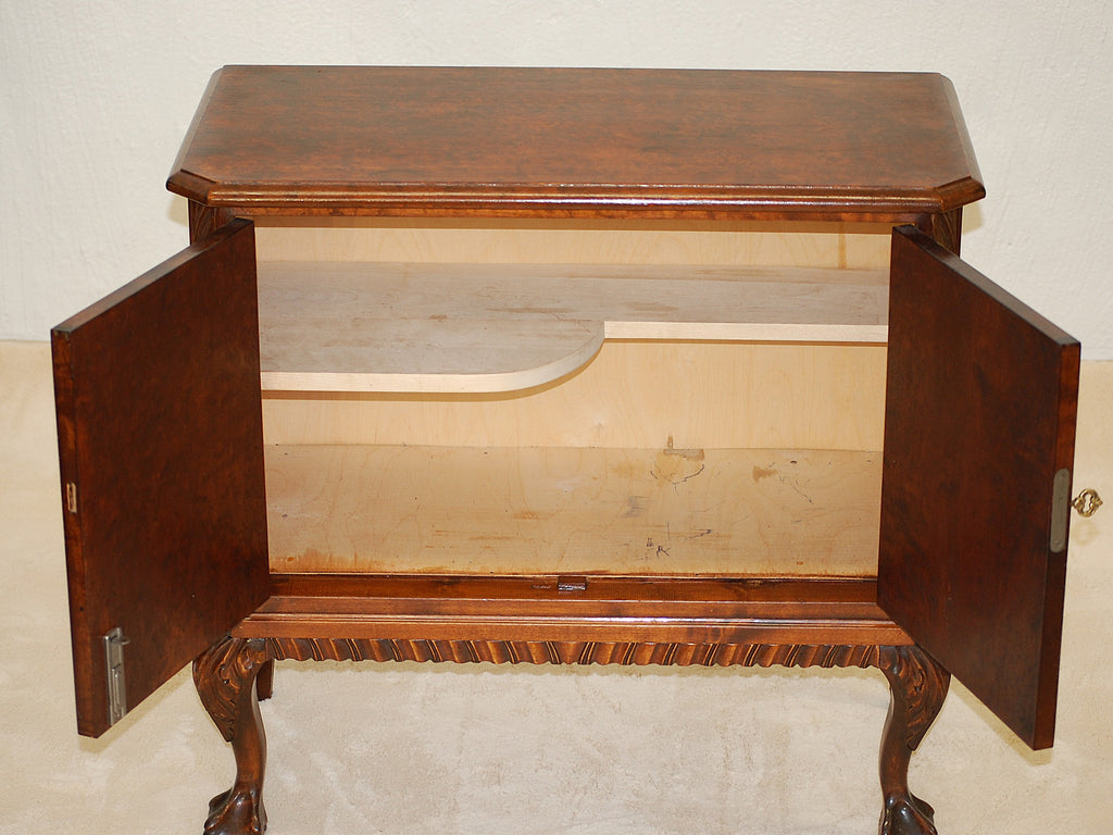 Art Deco / Jugend -kaappi, 70-80-luku