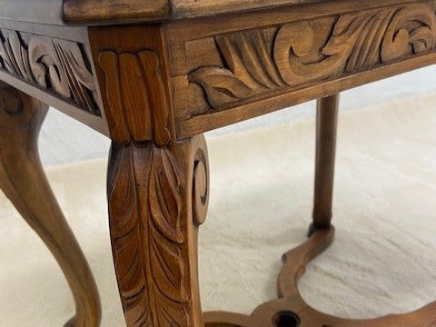 Barokki / rokokoo -sohvapöytä 60-70-luku