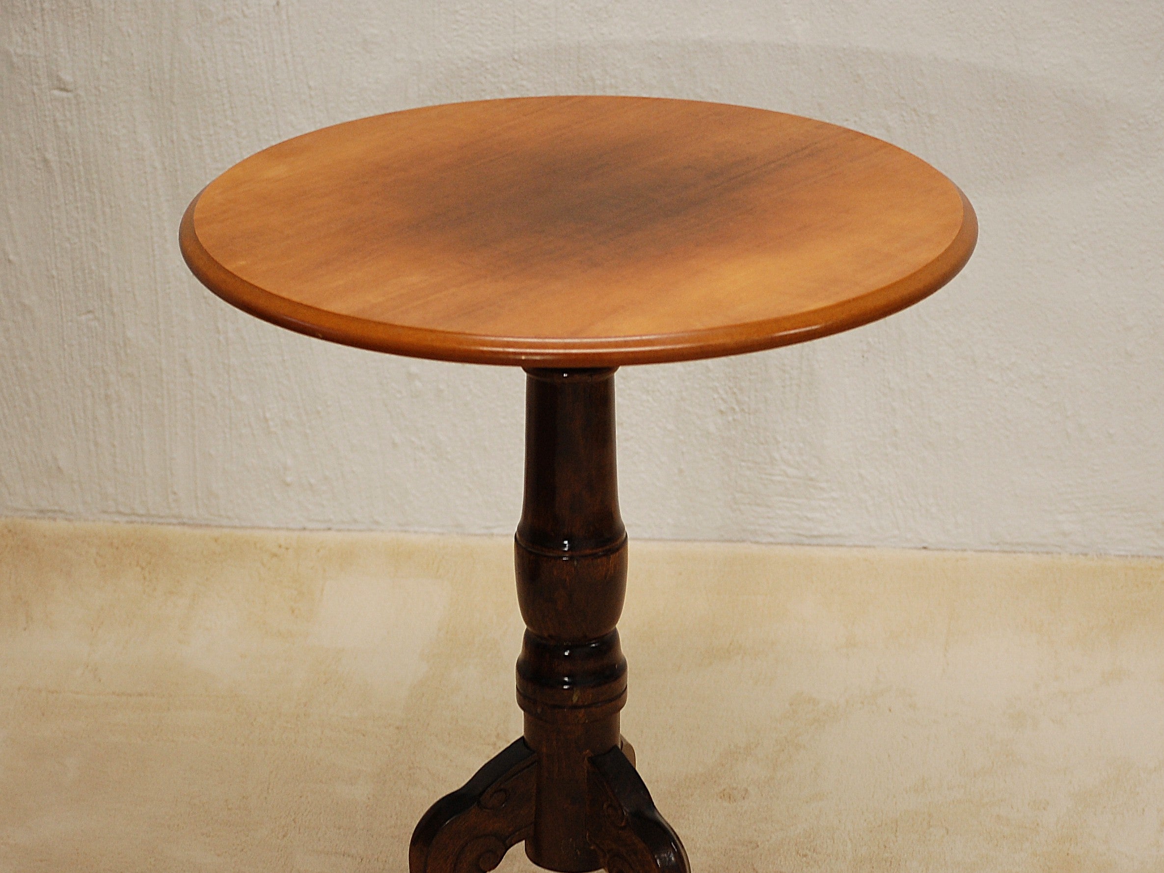 Klassinen siro sivupöytä 70-80-luku